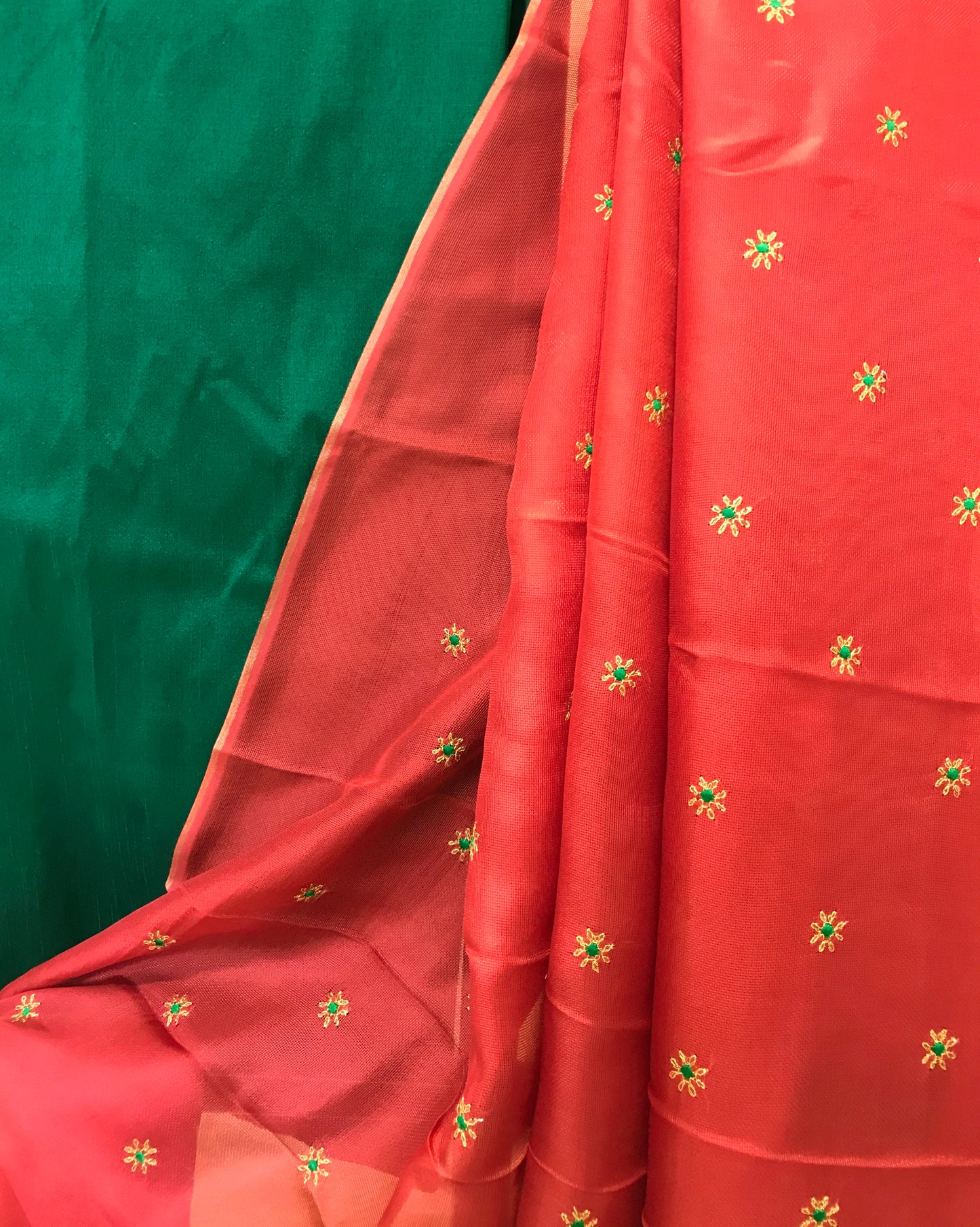 Red Flora Butti Saree