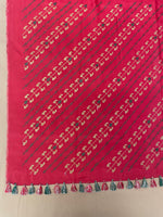 Load image into Gallery viewer, Border and paisley embroidery detail of orange temple saree