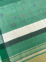Load image into Gallery viewer, Pallu close-up of monsoon green kasuti saree with forest embroidery