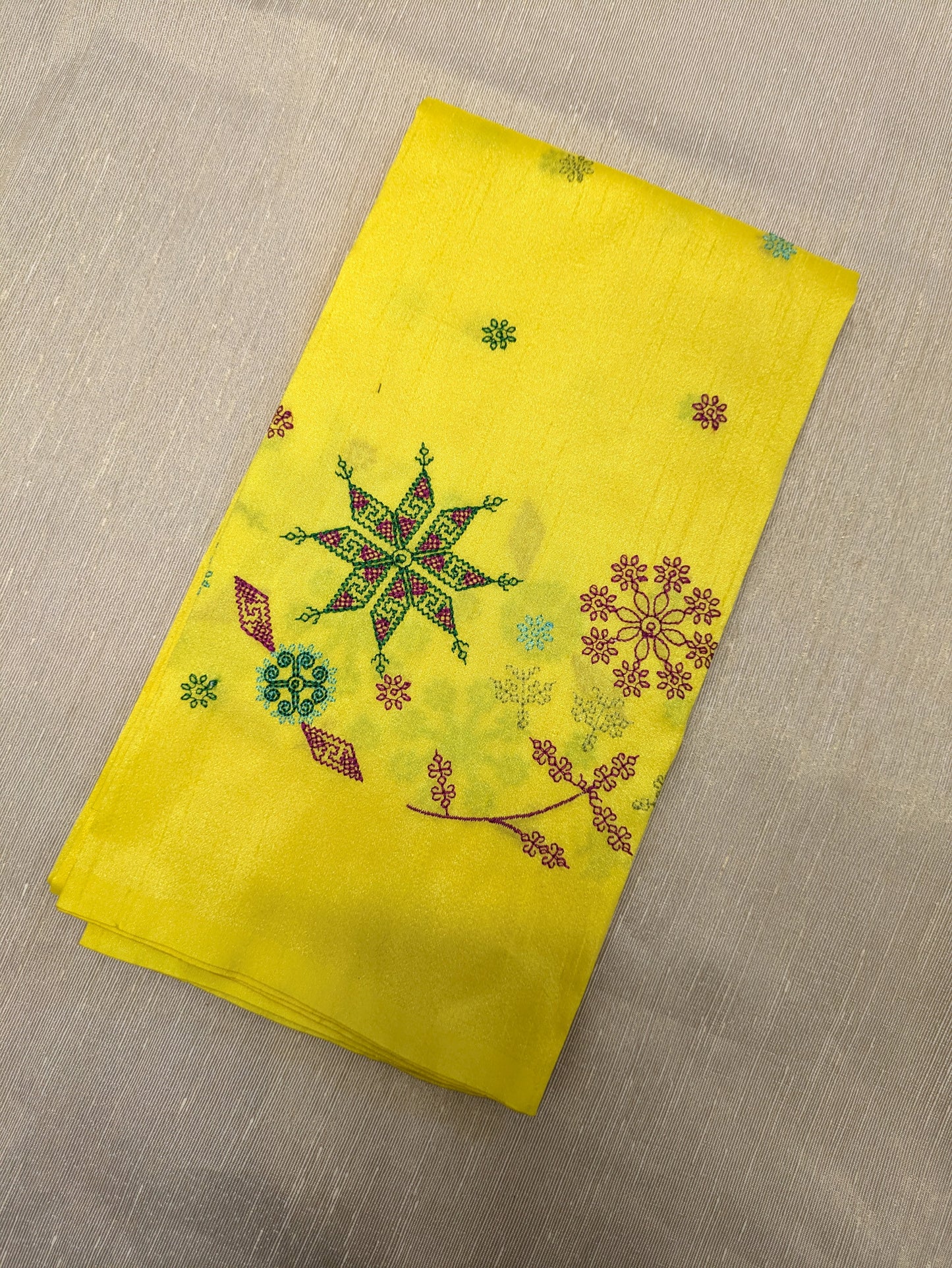 Lemon Yellow Wildflower Kasuti Blouse