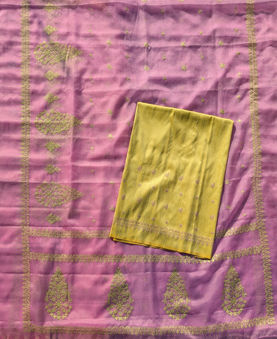 lilac organza kasuti saree highlighting embroidered border detail