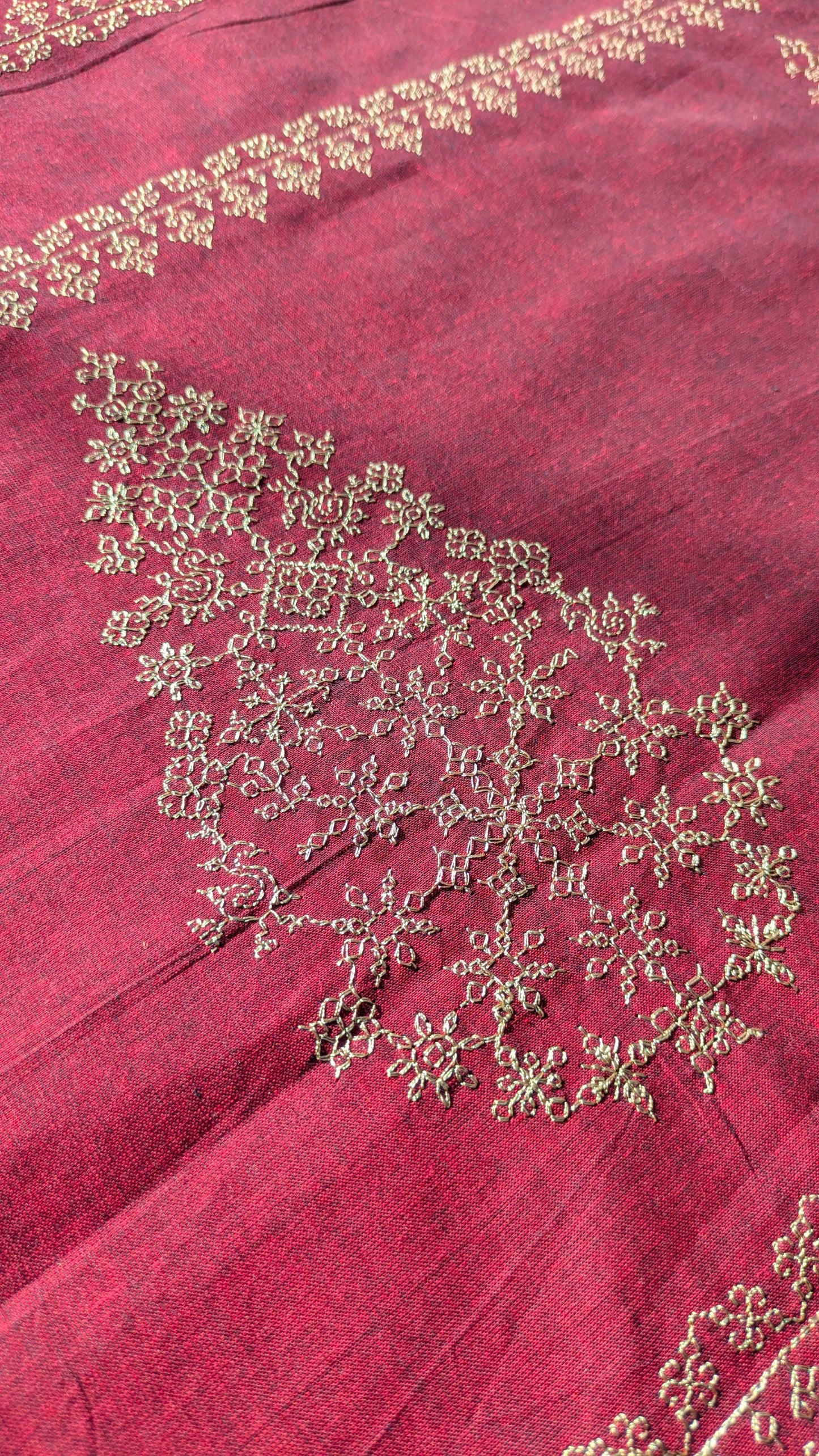 Maroon Petal Kasuti Handwoven Cotton Saree