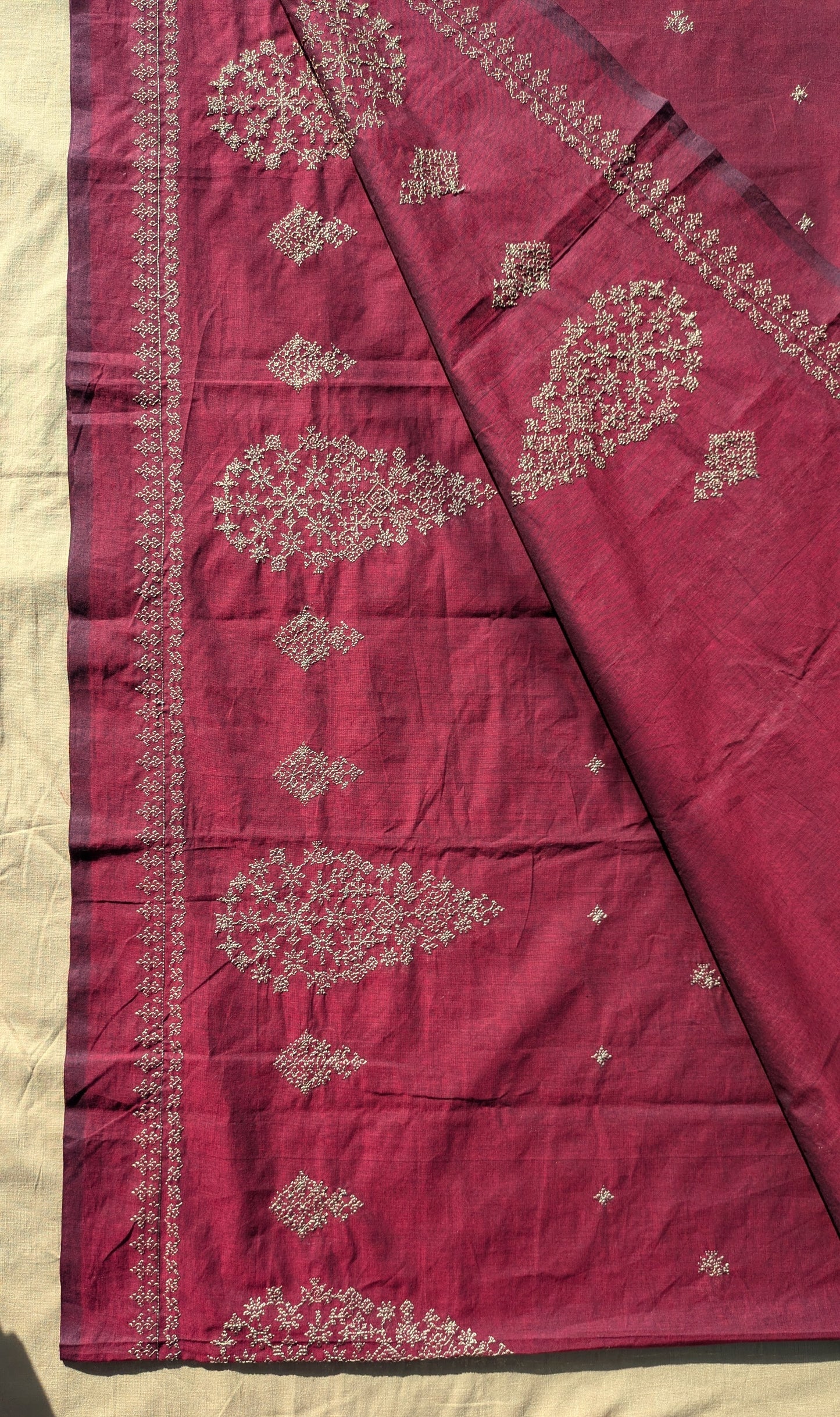 Maroon Petal Kasuti Handwoven Cotton Saree