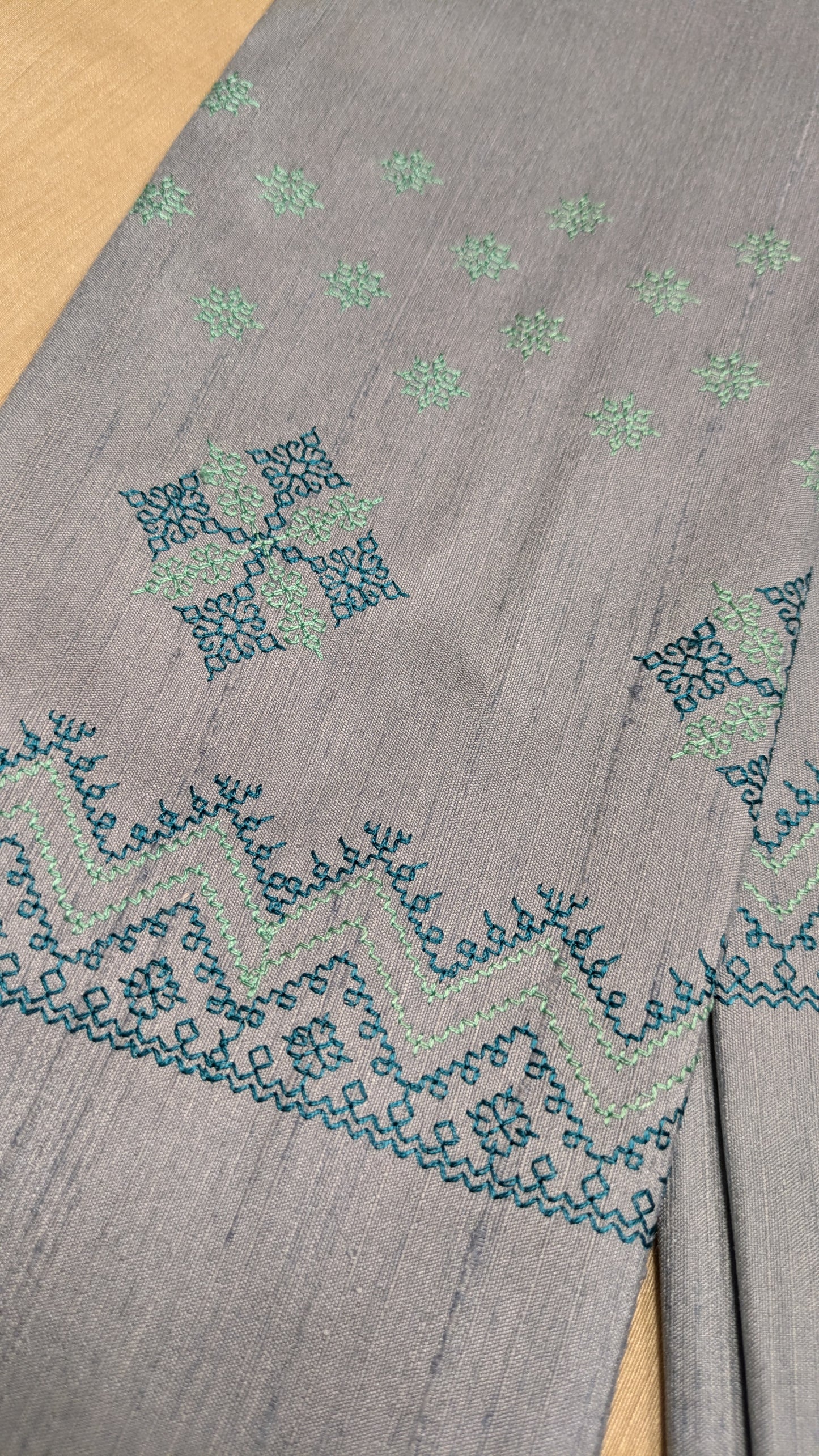 Grey Saraswati Kasuti Blouse
