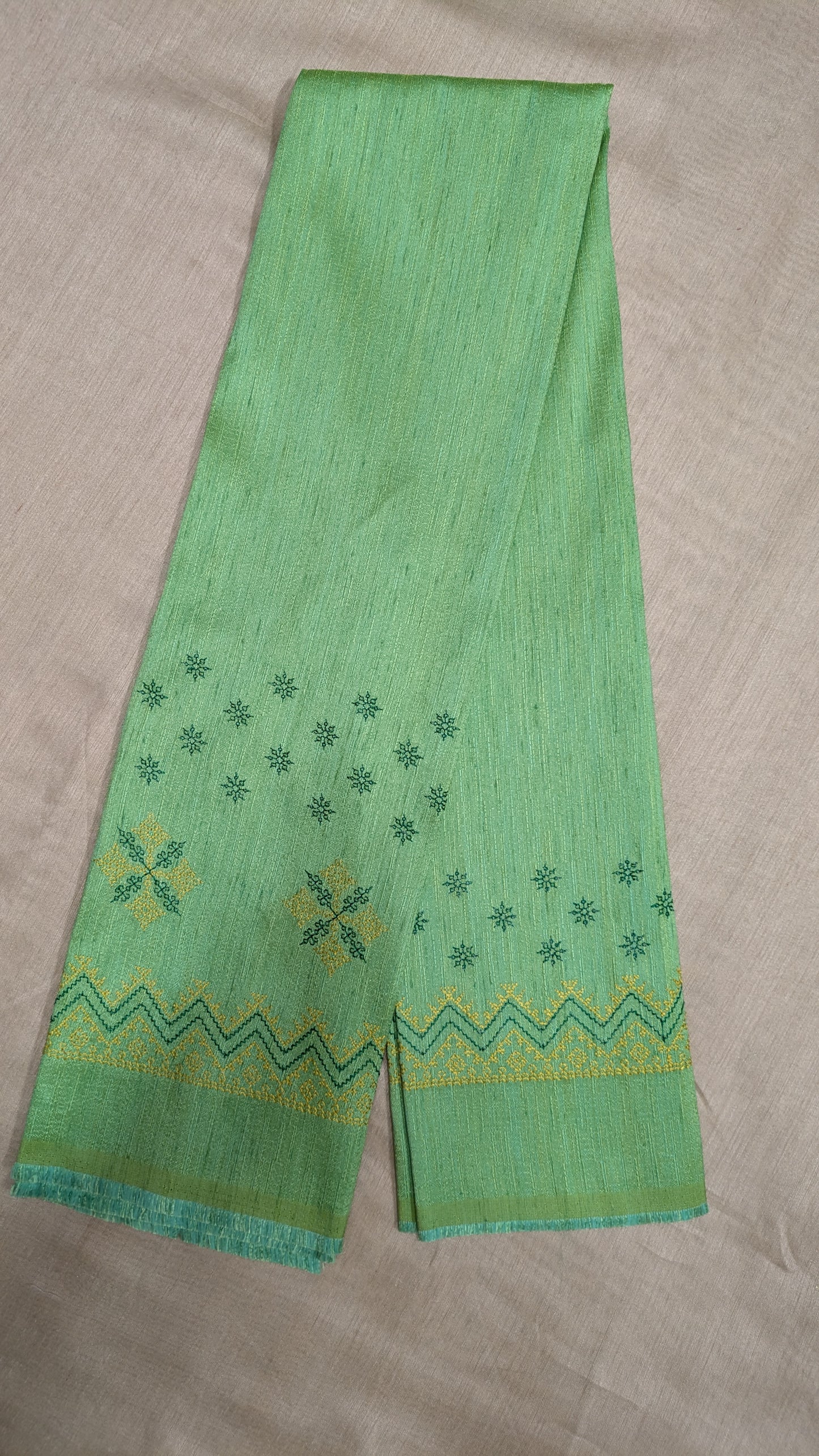 Parrot Green Saraswati Kasuti Blouse