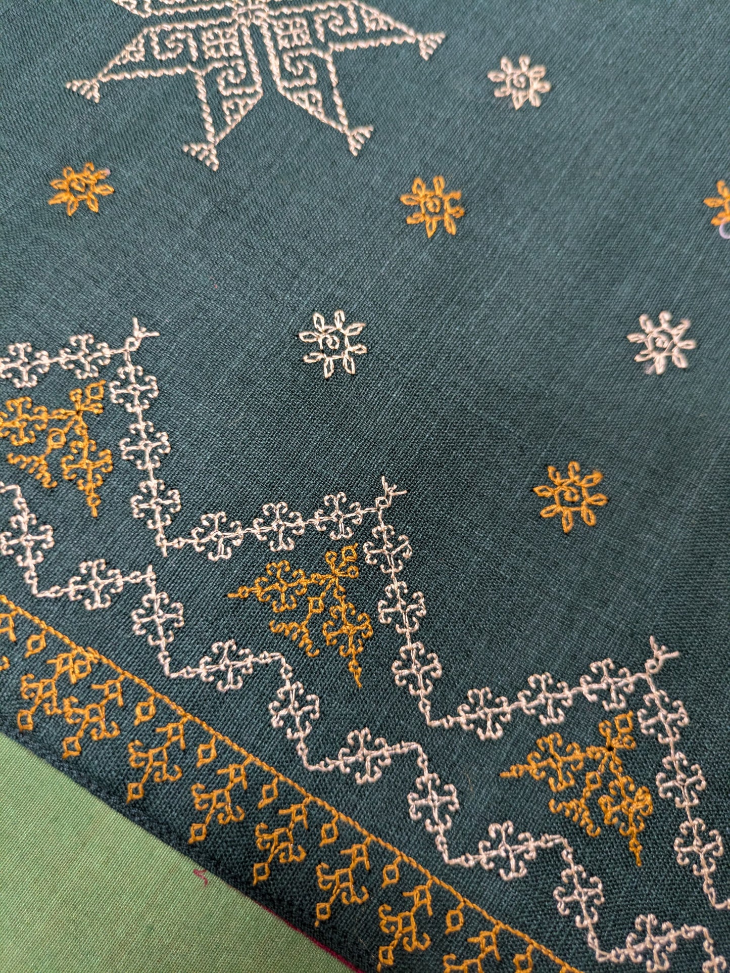Green Table runner