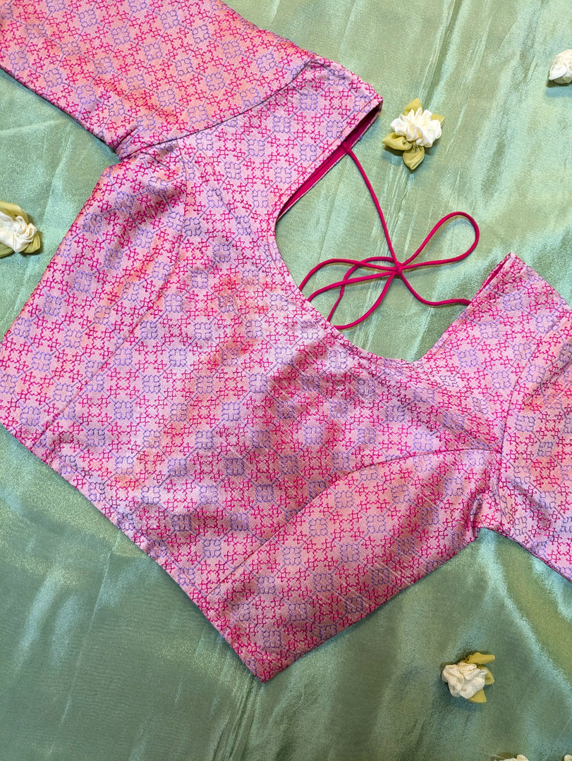 pink kasuti garden stitched blouse with embroidered floral patterns front view