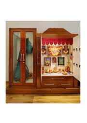Border detail of red kubera toran with thread embroidery