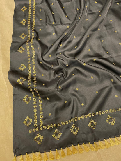 Black Sitara Kasuti Saree