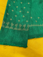 Load image into Gallery viewer, Full drape of beet dainty kasuti saree with delicate motifs
