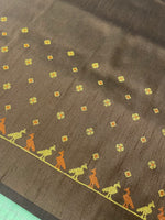 Load image into Gallery viewer, Leaf mayur blouse with embroidered peacock motif on front panel
