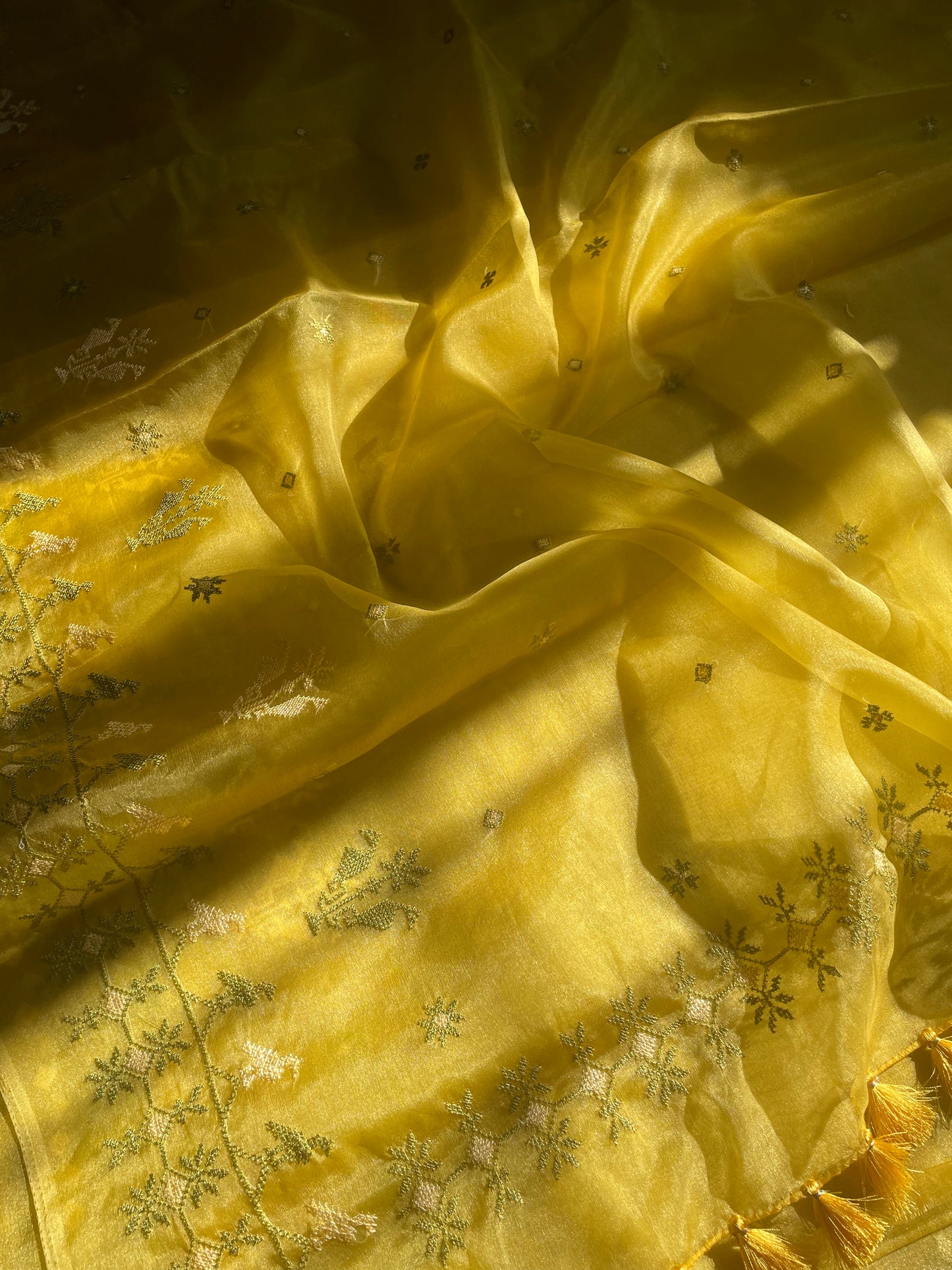 Lemon Yellow Mayur Organza Kasuti Saree