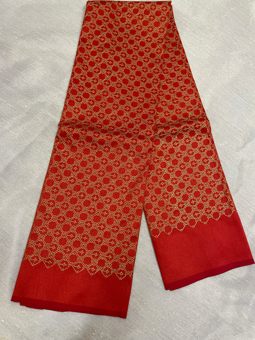 Red jaali kasuti blouse sleeve embroidery close-up