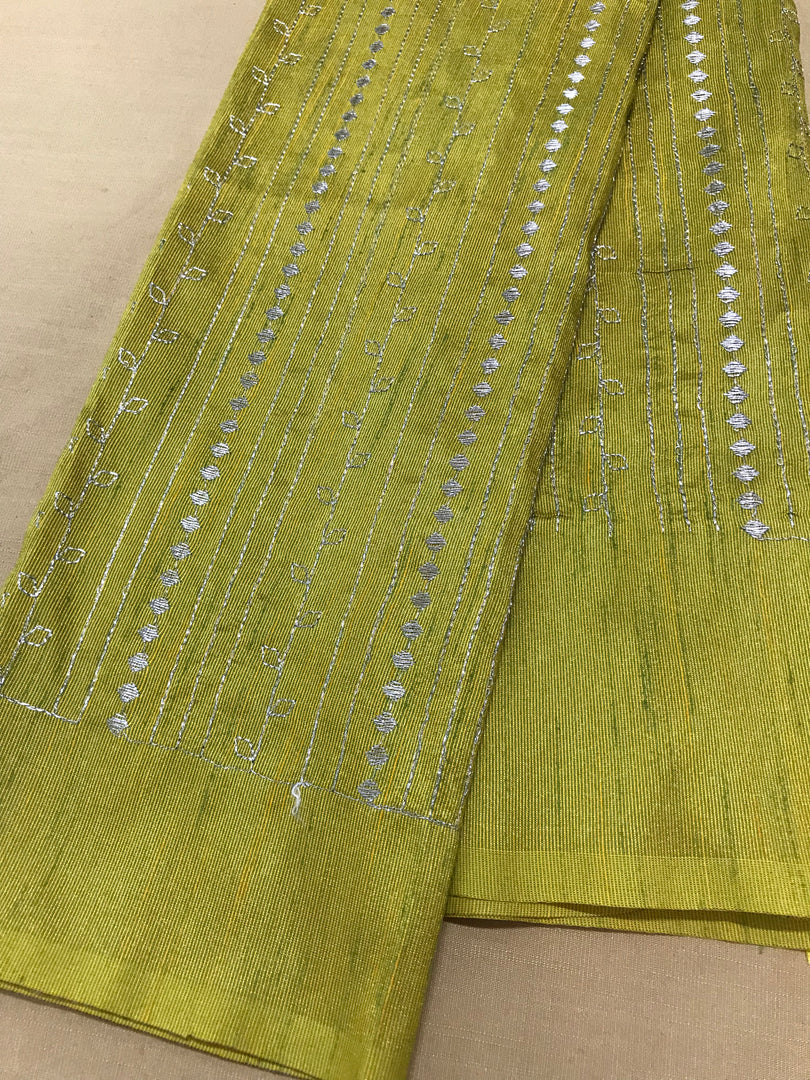 Mustard kasuti stripes blouse close-up showing embroidered striped design