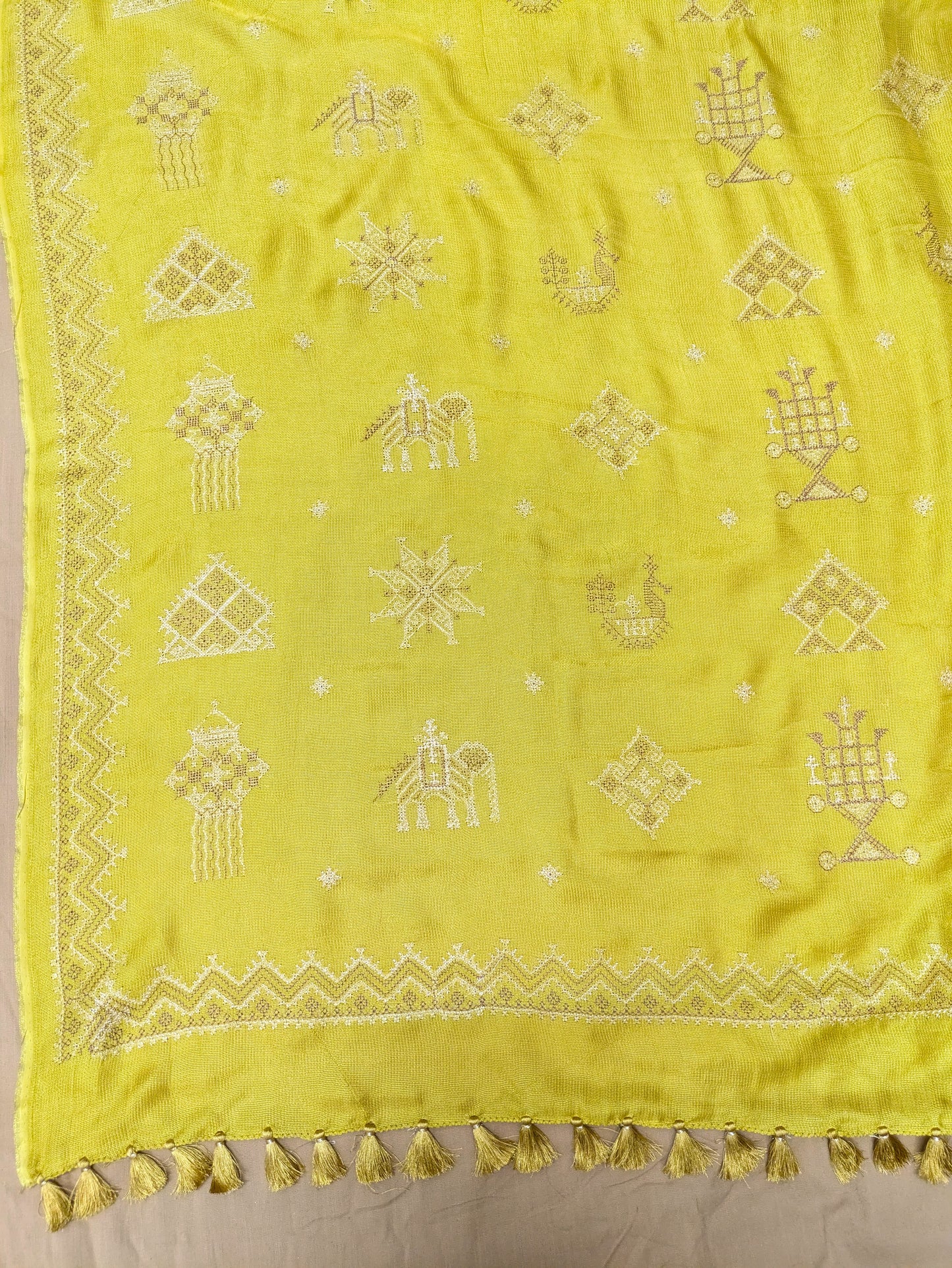 Mustard Yellow Classic Kasuti Saree