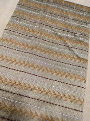 Grey kasuti blouse with embroidered motifs front