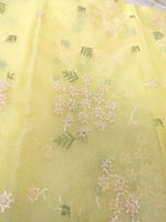 Load image into Gallery viewer, Lemon kanakambara saree combo shown with designer blouse
