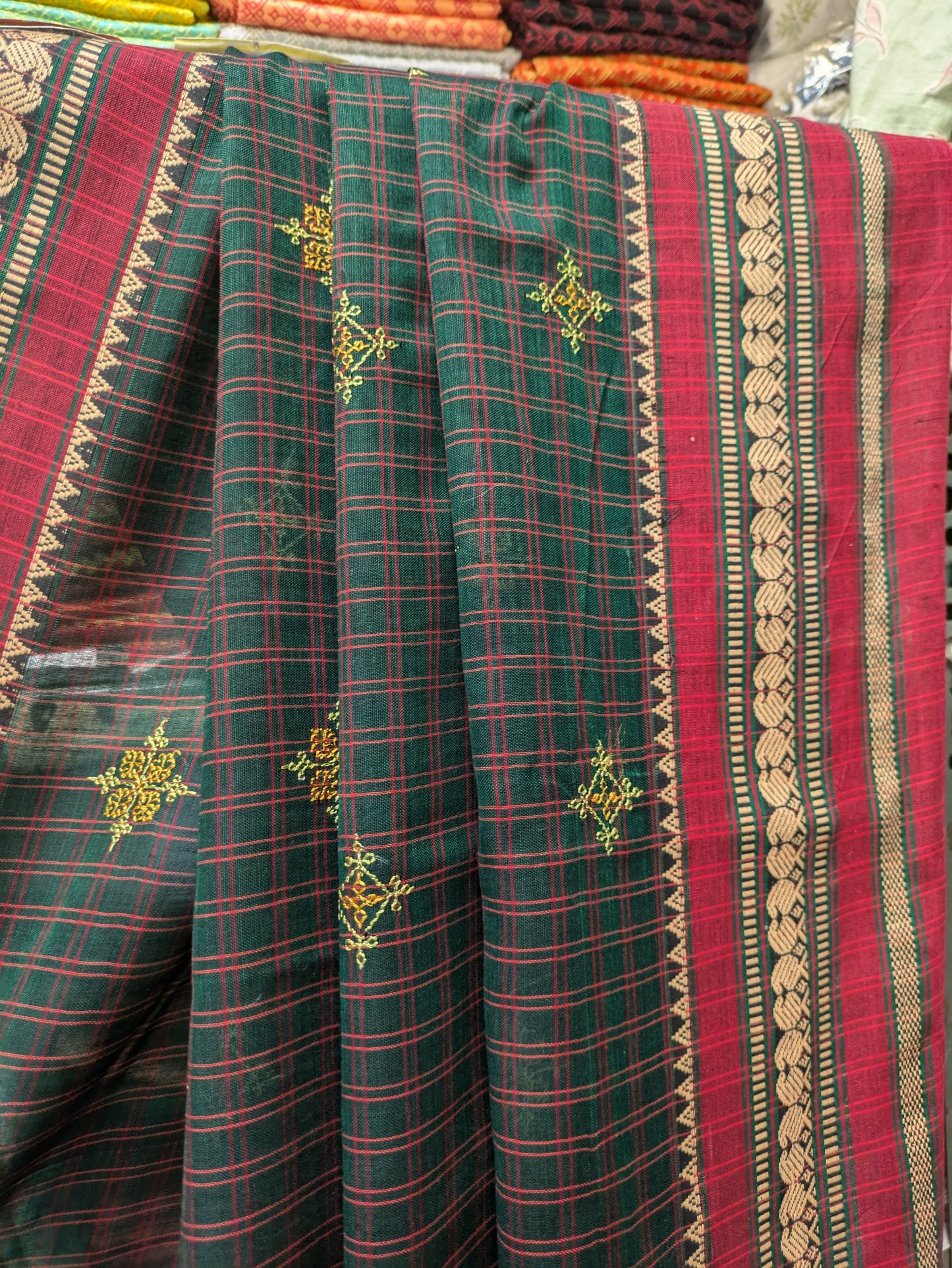 Hasiru Malini Kasuti Handwoven Cotton Saree