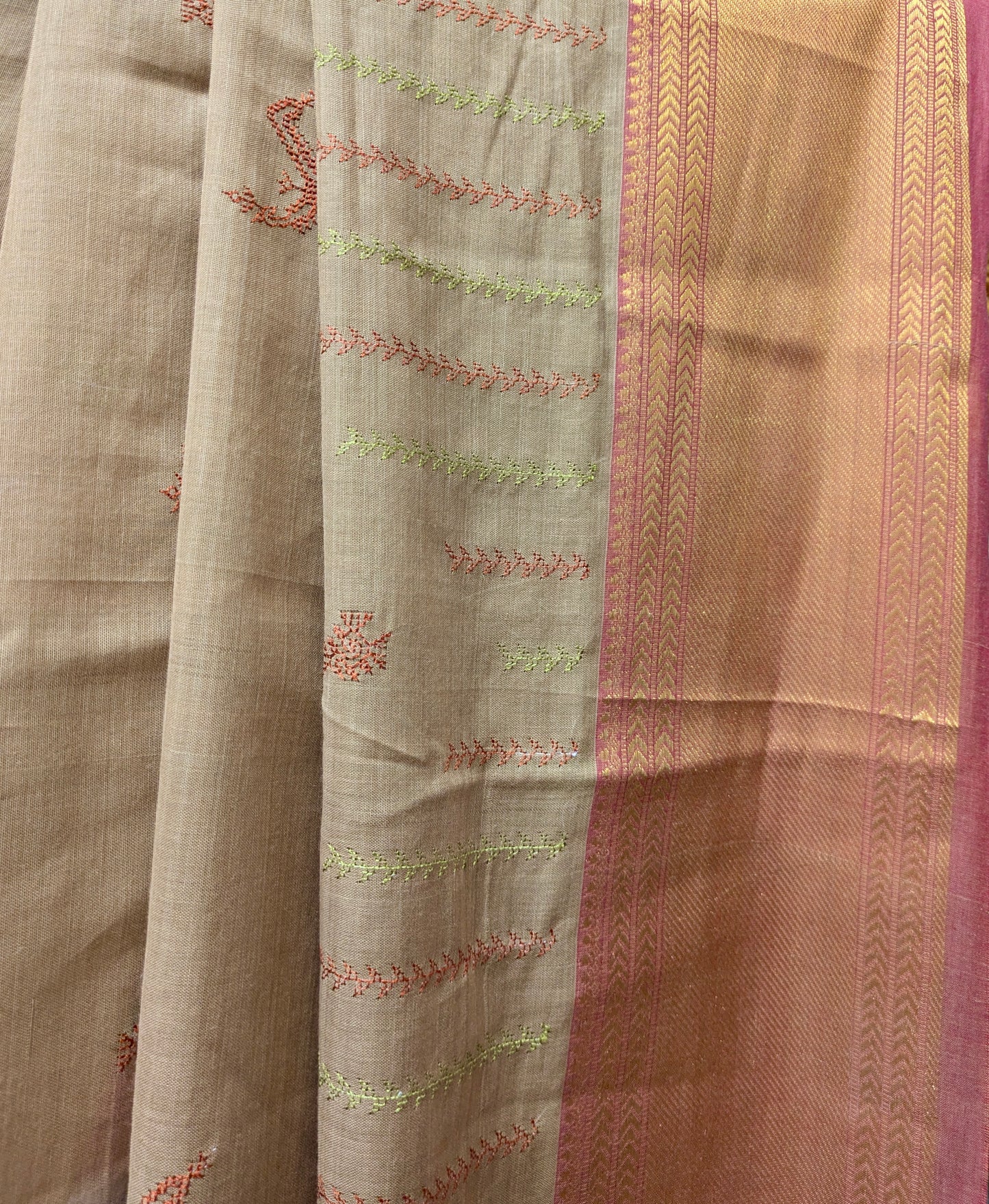 Vibhuti Hakki Kasuti Handwoven Cotton Saree