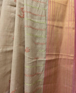Load image into Gallery viewer, Hakki kasuti design highlighted on vibhuti grey handwoven cotton saree
