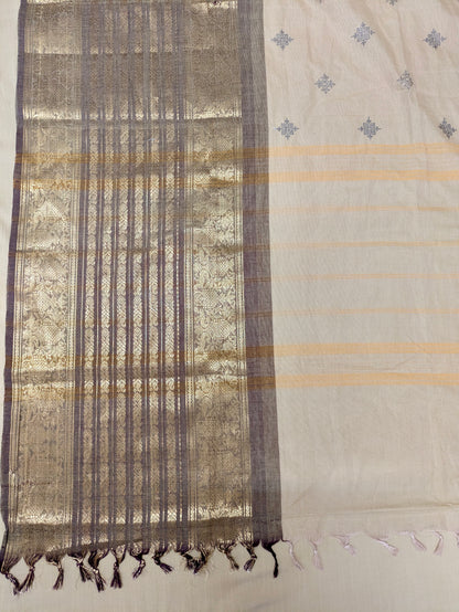 Vibhuti Madhuri Kasuti Handwoven Kanchi Cotton Saree