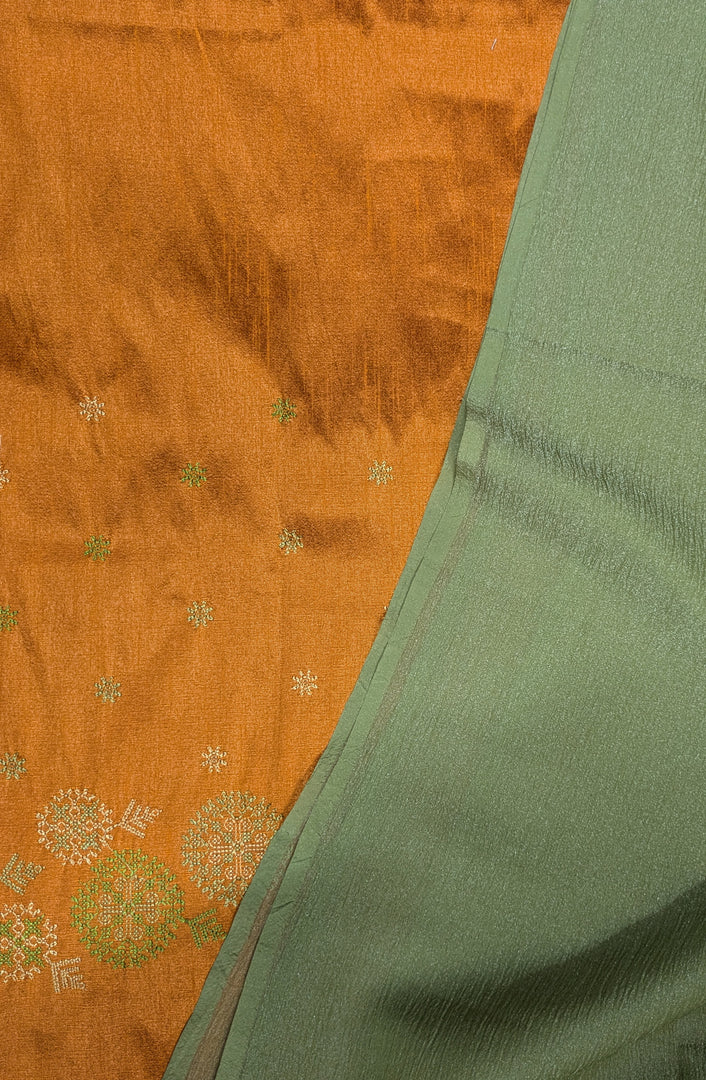 Green manjari saree combo with kasuti embroidered designer blouse
