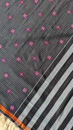Load image into Gallery viewer, black handwoven cotton saree with malini kasuti embroidery close-up
