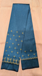 Load image into Gallery viewer, neeli blue blouse showing kasuti embroidery with peacock gold zari
