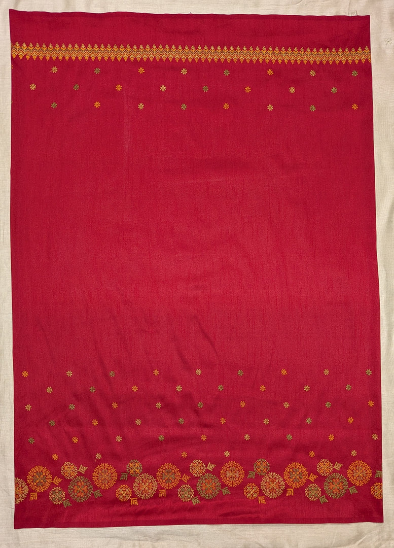 maroon manjiri kasuti blouse with neckline embroidery detail