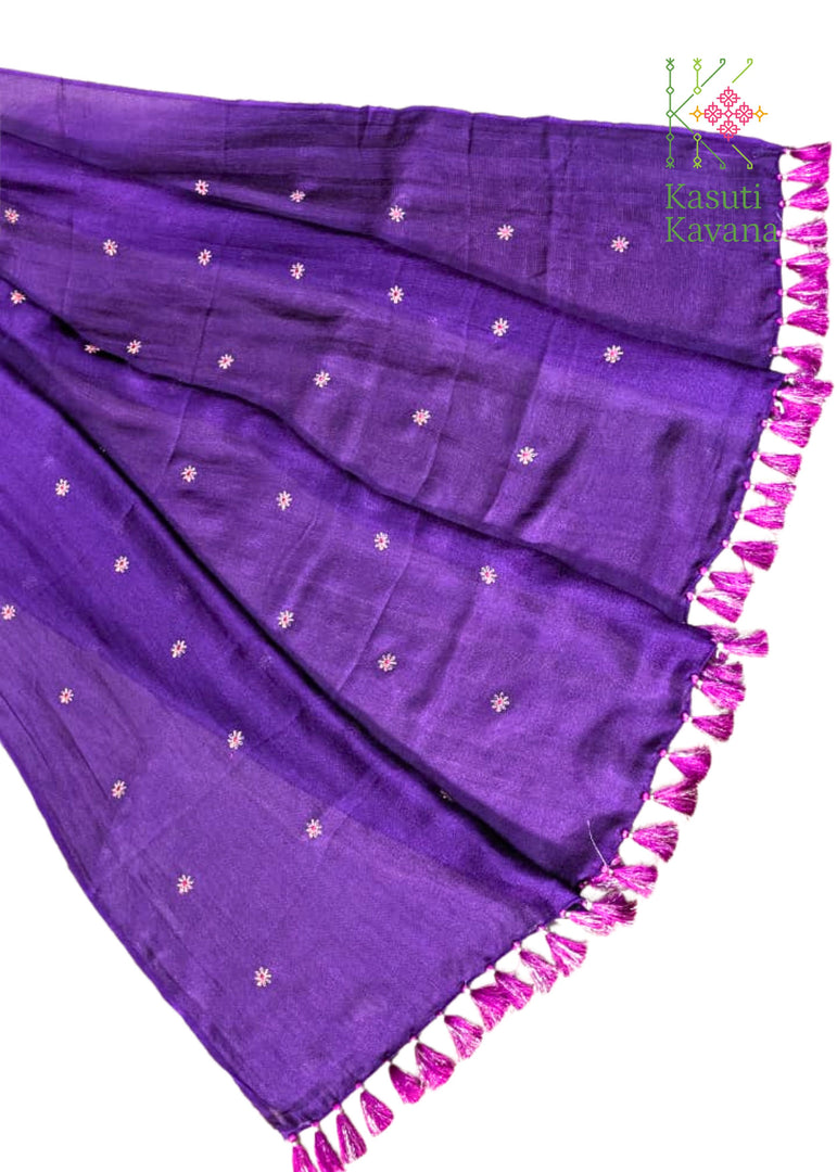 Flora Butti Saree