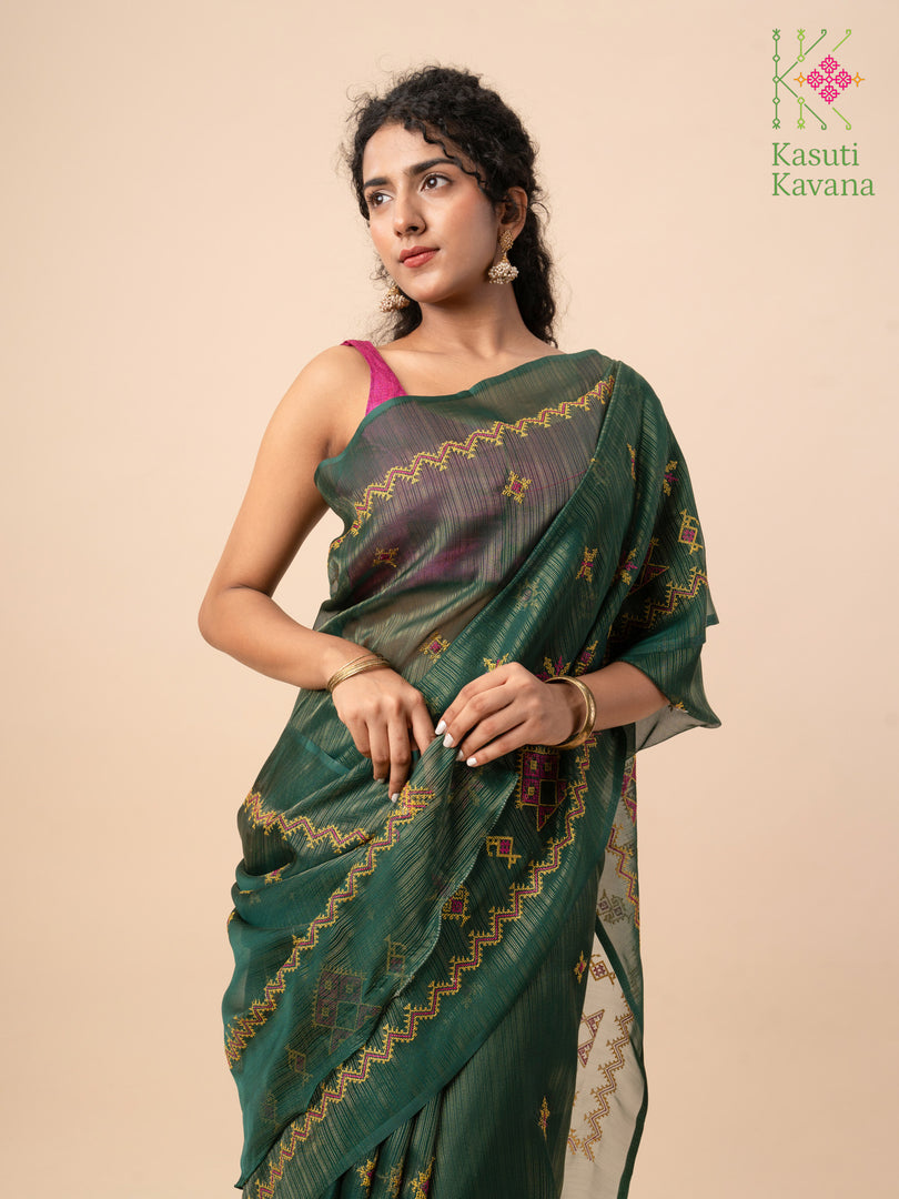 embroidered green tissue sherbet kasuti saree pallu detail
