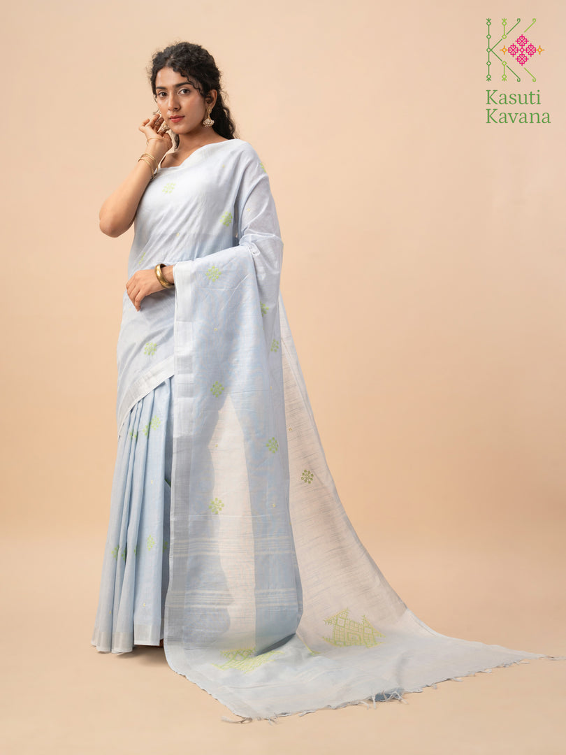 embroidered sky blue floret kasuti saree close-up detail