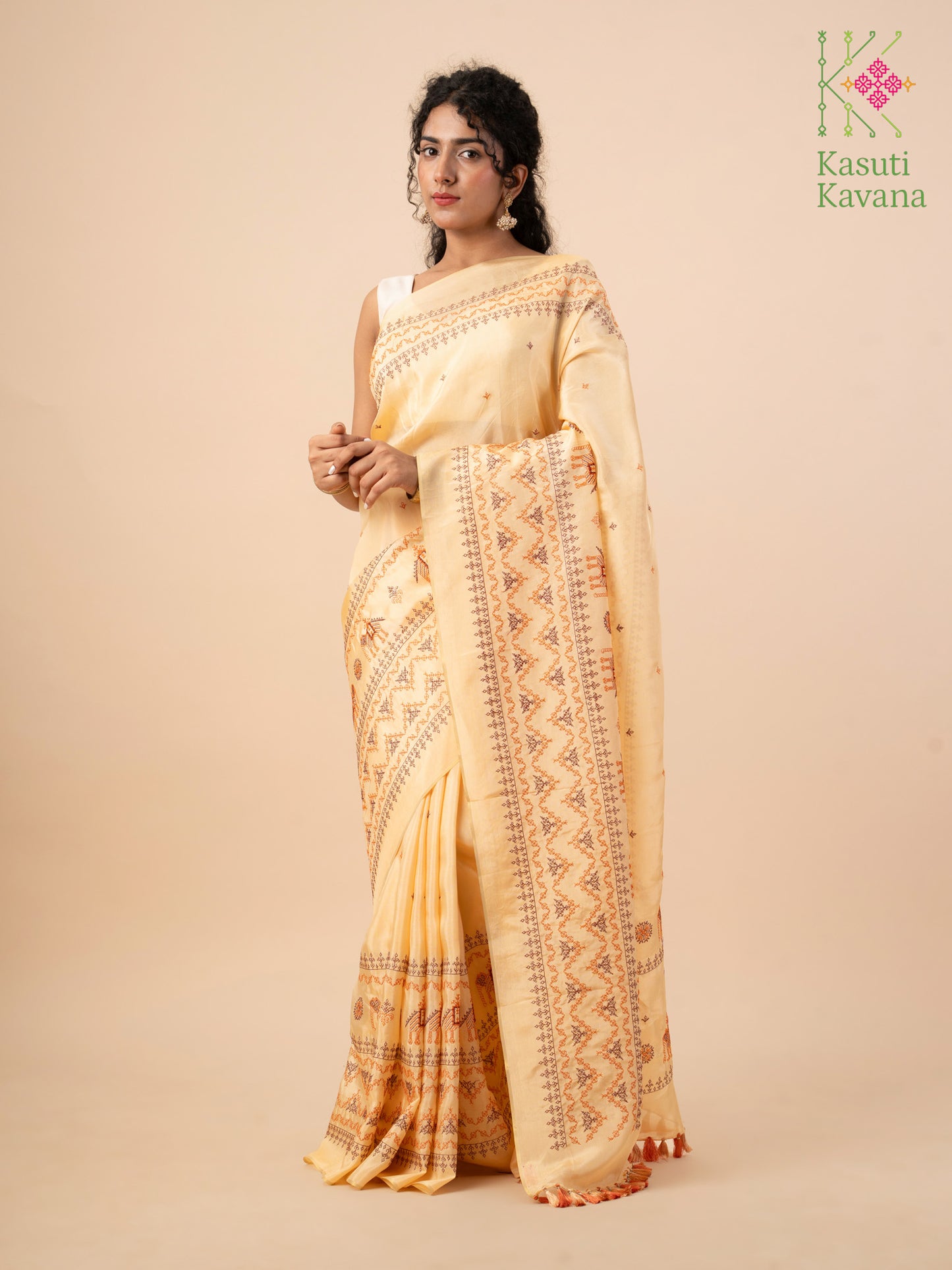 Butter Cream Elephant Saree