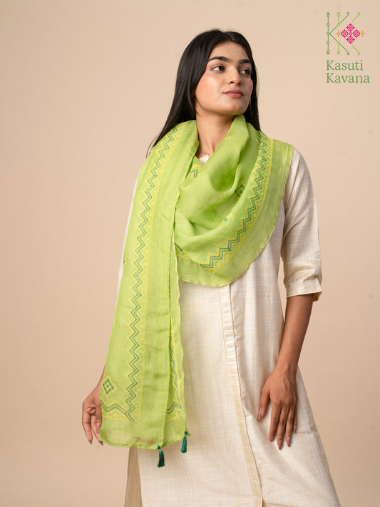 Parrot Green Classic Kasuti Stole