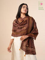 Load image into Gallery viewer, embroidered kasuti stole in coffee shade close detail
