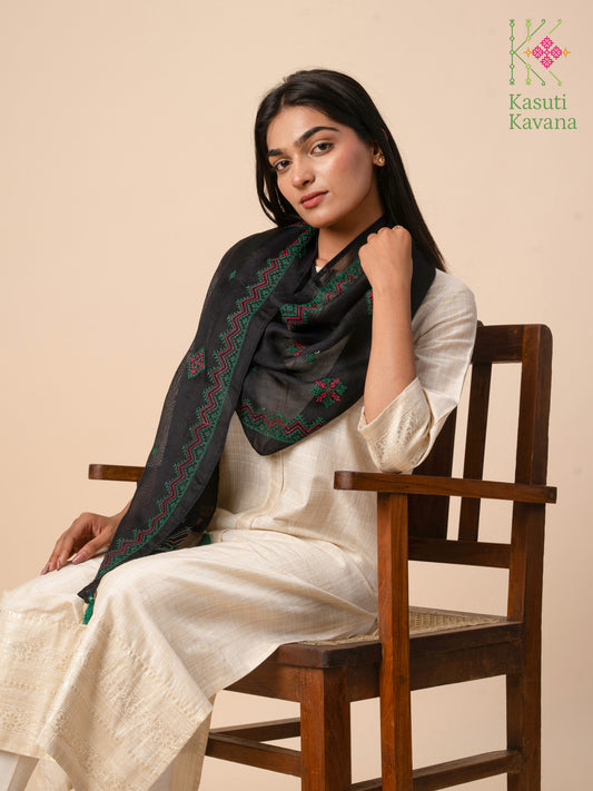 Black with green Classic Kasuti Stole