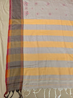 Load image into Gallery viewer, Cream handwoven cotton saree with aane kasuti embroidered border
