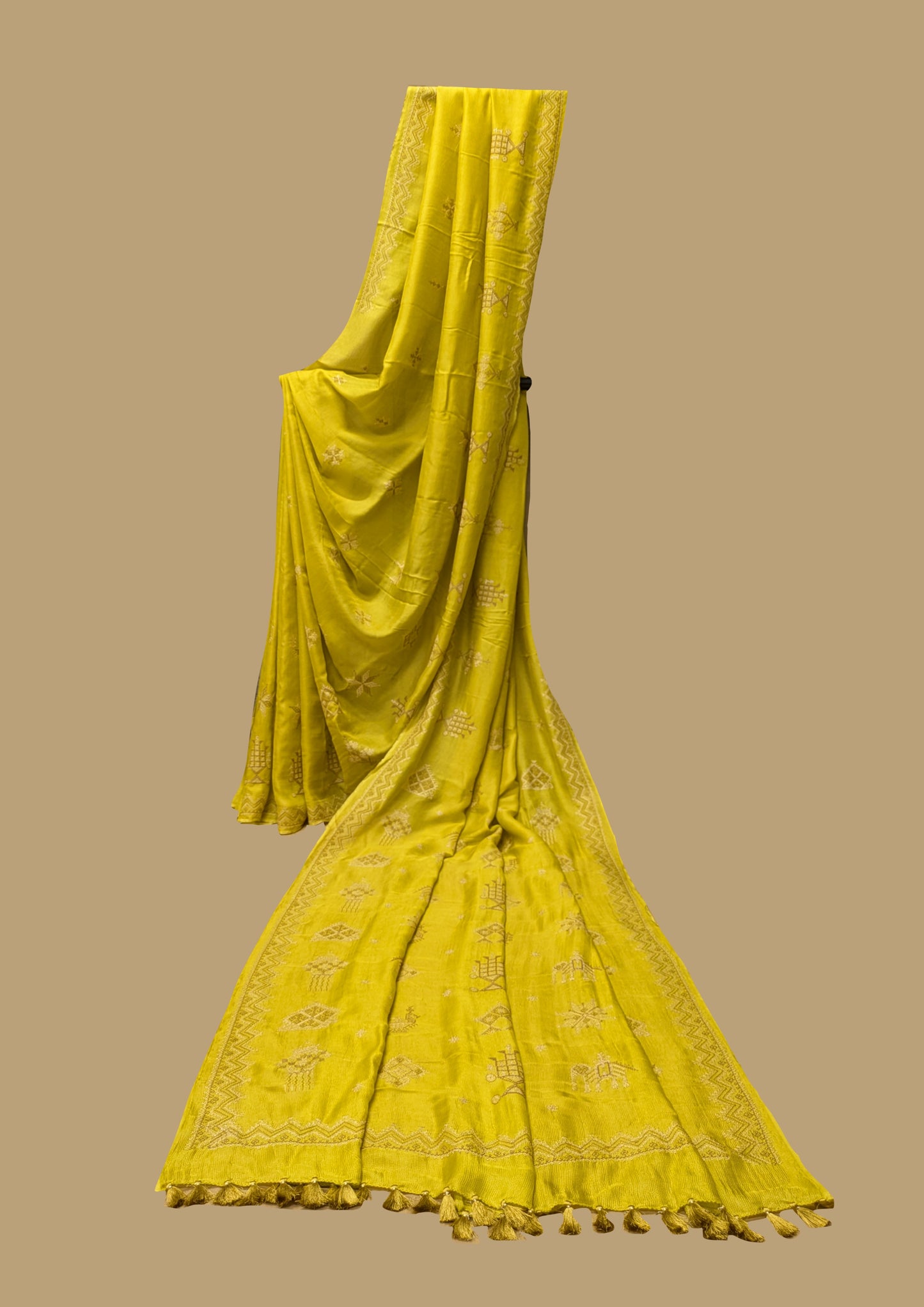 Mustard Yellow Classic Kasuti Saree