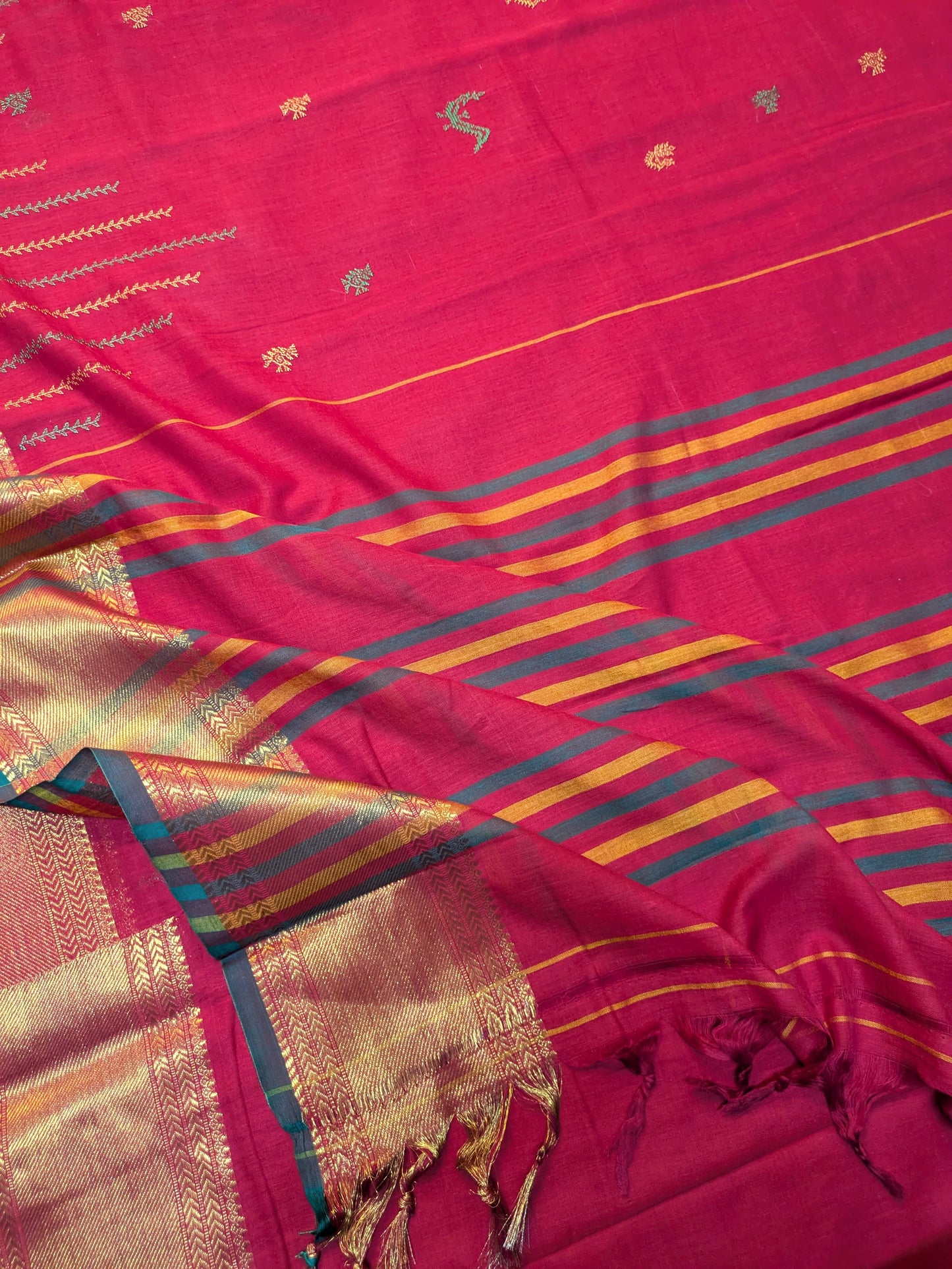 Red Hakki Kasuti Handwoven Cotton Saree