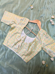 back hook detail of cream kasuti garden stitched blouse with embroidery