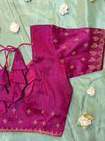 Load image into Gallery viewer, pink kasuti stitched blouse decorated with peacock motif embroidery front view
