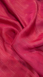 Load image into Gallery viewer, pallu design of pink mor saree highlighted with kasuti embroidered blouse close-up
