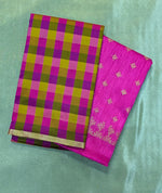 Load image into Gallery viewer, rani pink rekha checks saree combo with blouse fabric folded view
