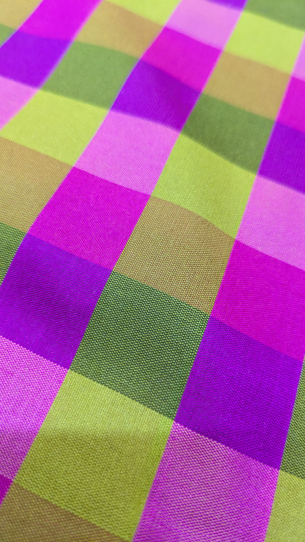 rani pink rekha checks combo showing saree fabric and blouse piece