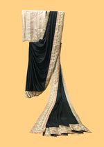 Load image into Gallery viewer, Midnight black maharani border saree pallu view with intricate border
